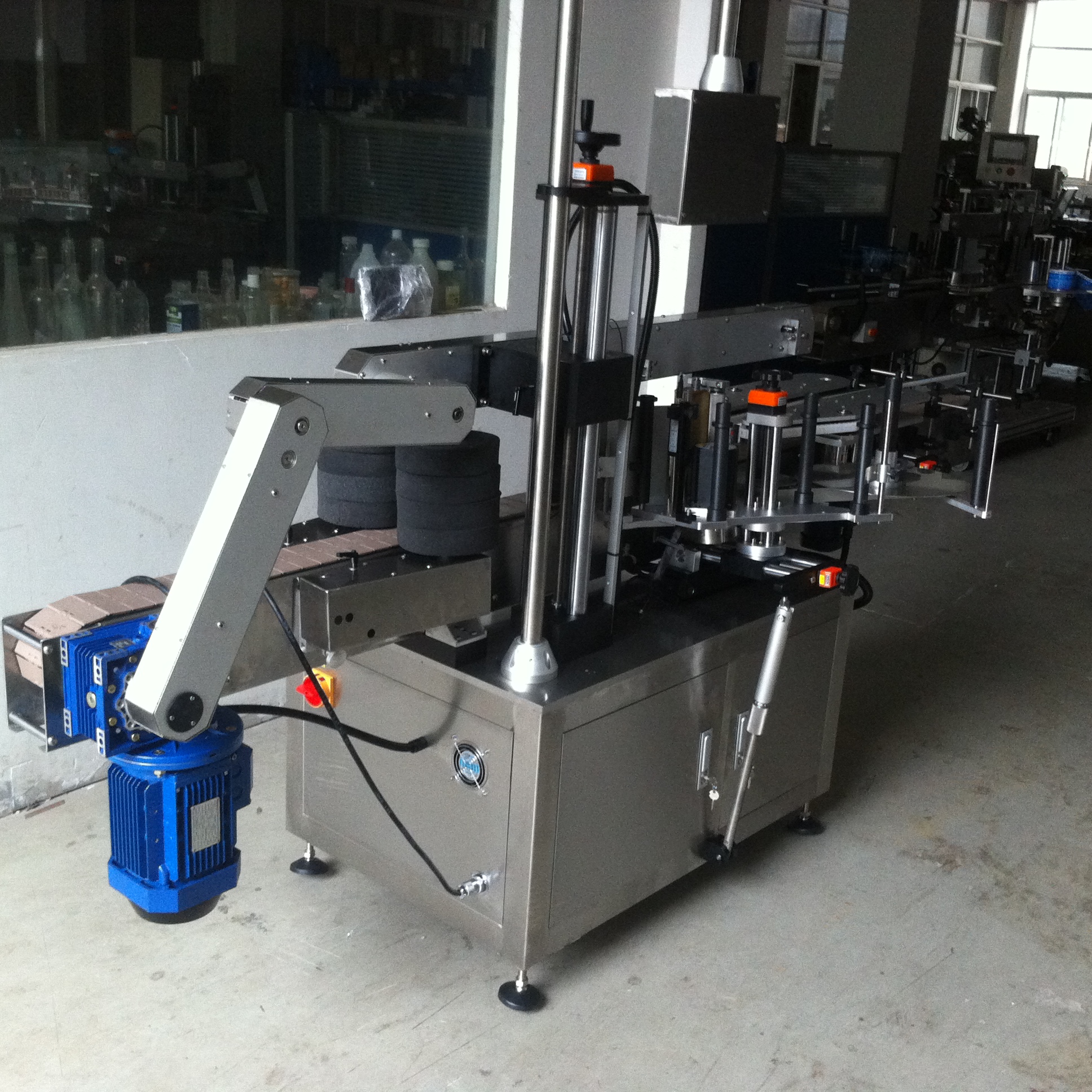 High-Speed Double-Sided Labeling Machine (Upgraded)