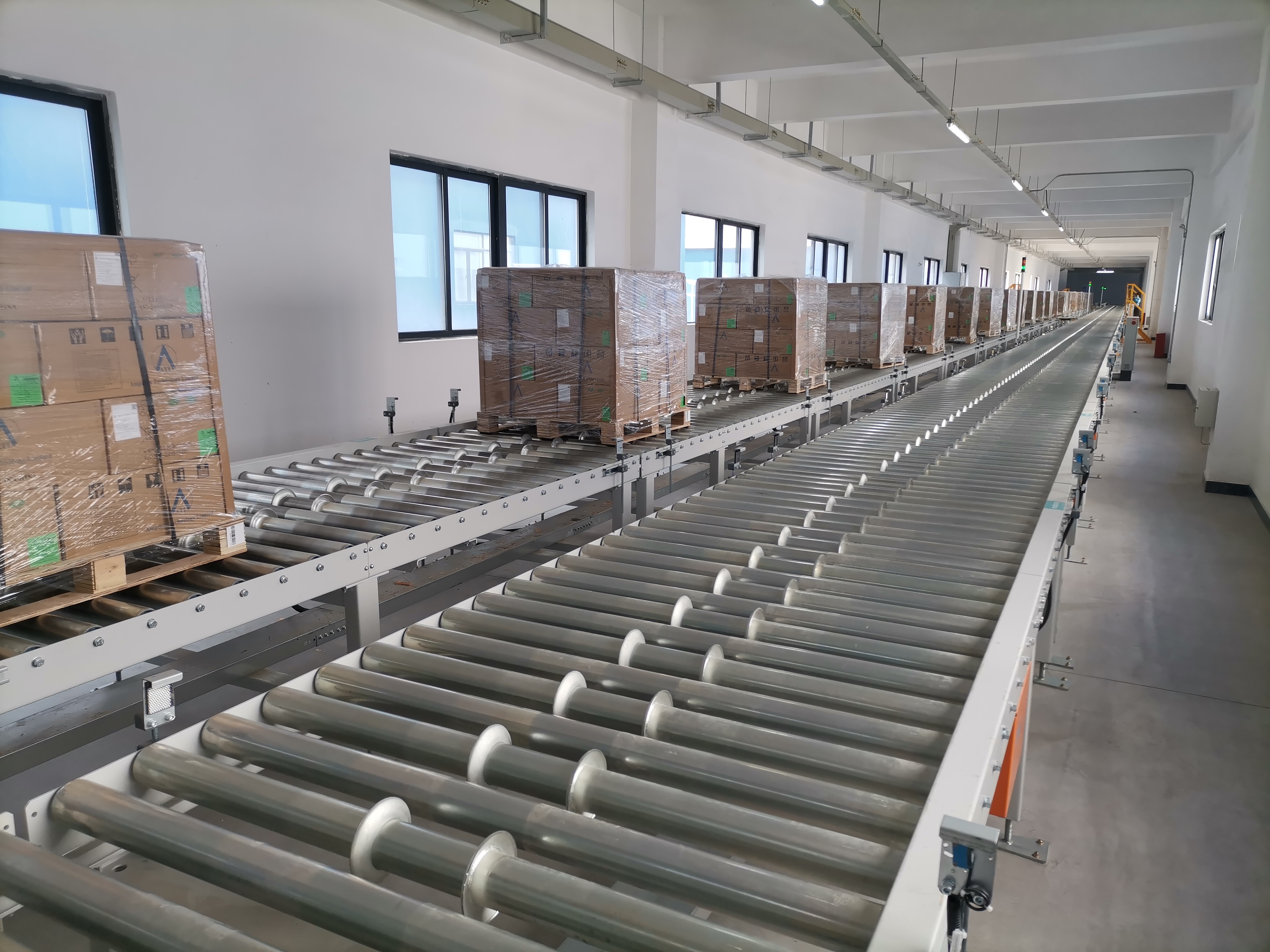 Roller Conveyor